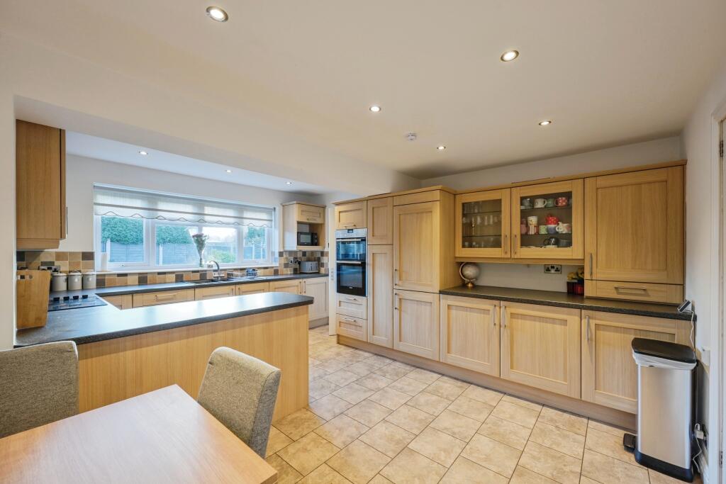 Additional property image - Greenlee, Tamworth, B77