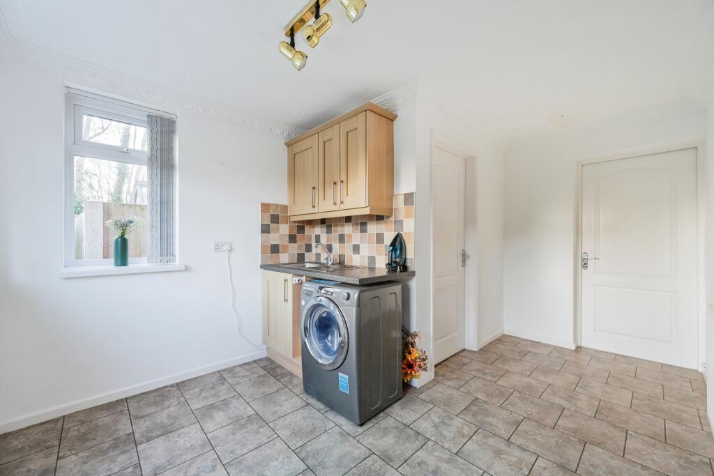 Additional property image - Greenlee, Tamworth, B77