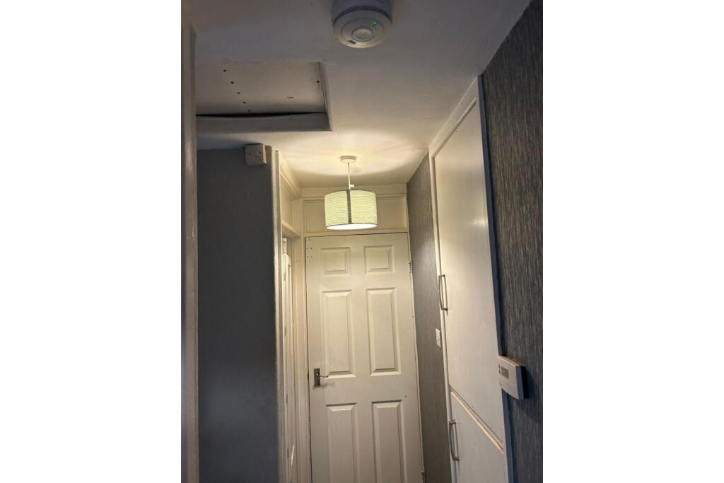 Additional property image - The Grove, Studley, B80