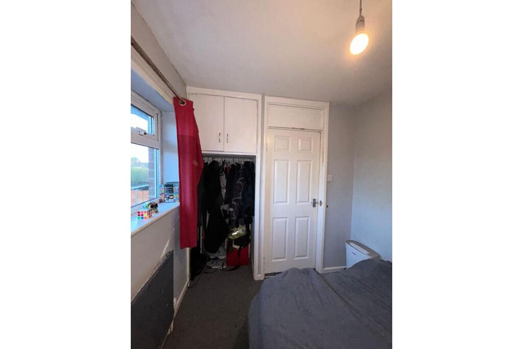 Additional property image - The Grove, Studley, B80