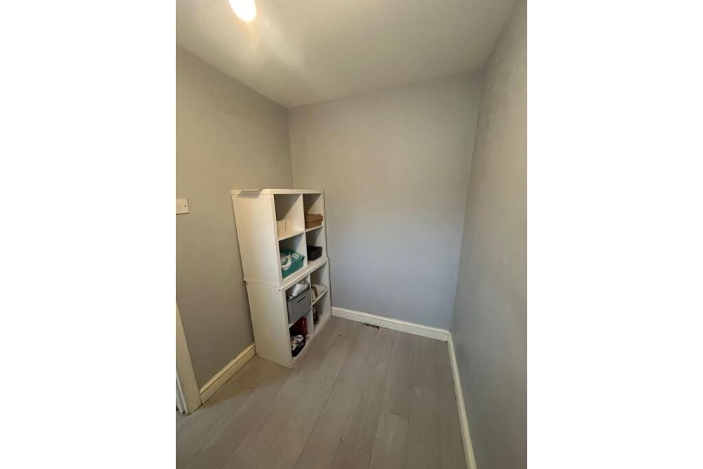 Additional property image - The Grove, Studley, B80