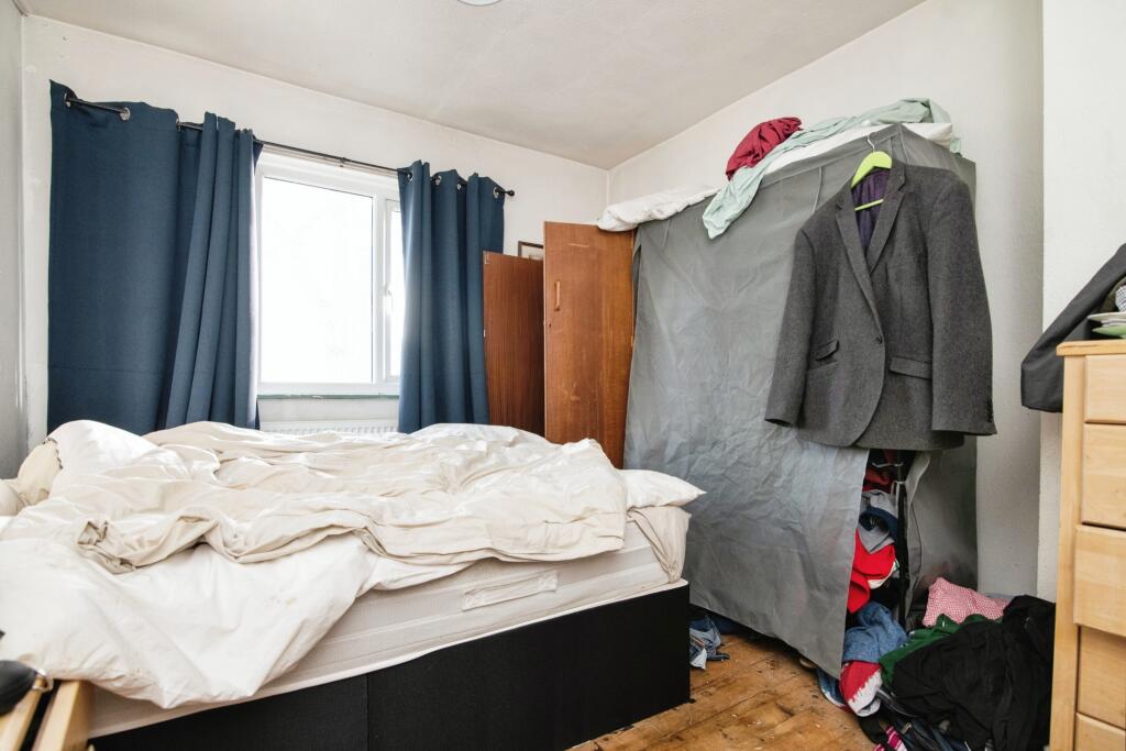 Additional property image - Oak Tree Lane, Birmingham, B29
