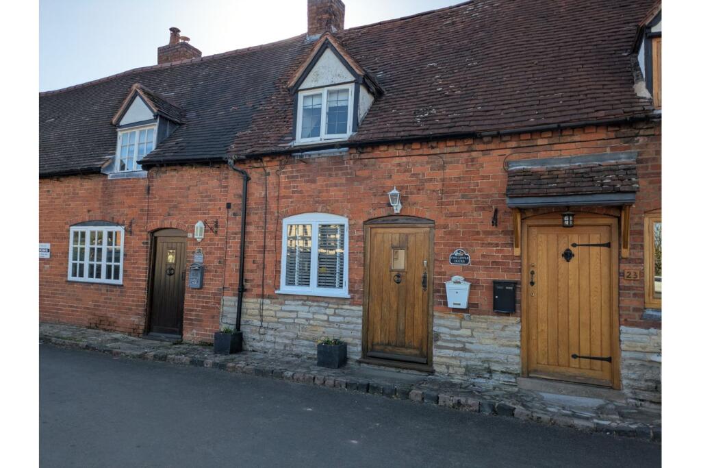 Main image of property: Bearley Road, Henley-in-arden, B95
