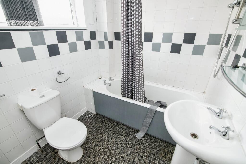 Additional property image - The Hawnelands, Halesowen, B63
