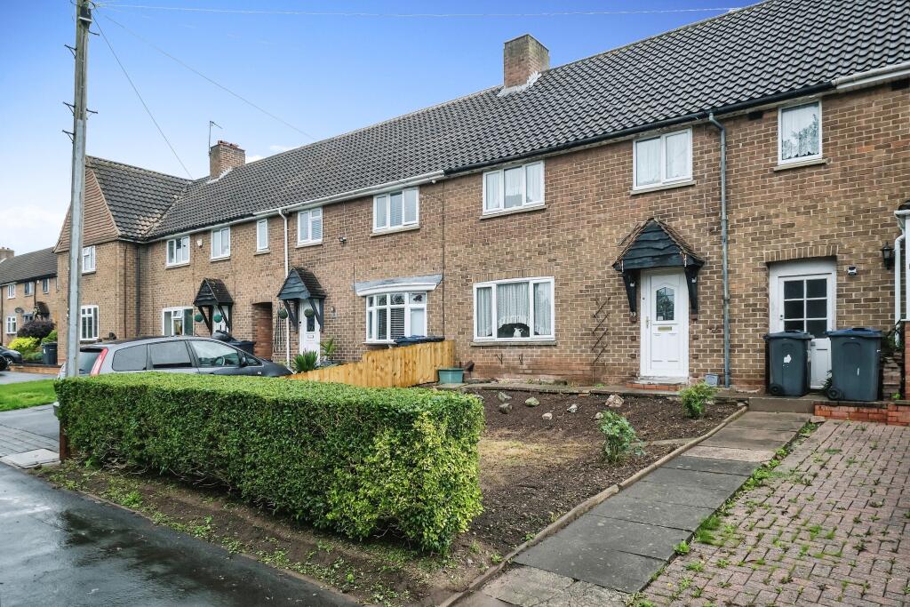 3 bedroom terraced house for sale in Glover Road, Sutton Coldfield, B75