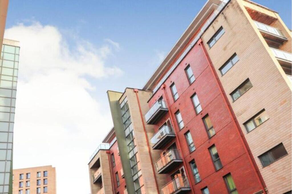 Main image of property: 201 Ecclesall Road, Sheffield, S11