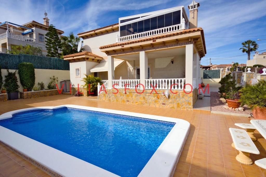 3 bedroom detached villa for sale in San Miguel de Salinas, Alicante