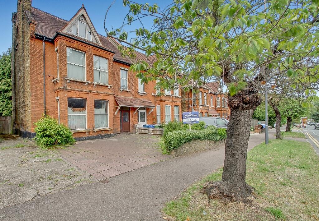 Main image of property: Kenton Road, Harrow town centre, Middlesex, HA1