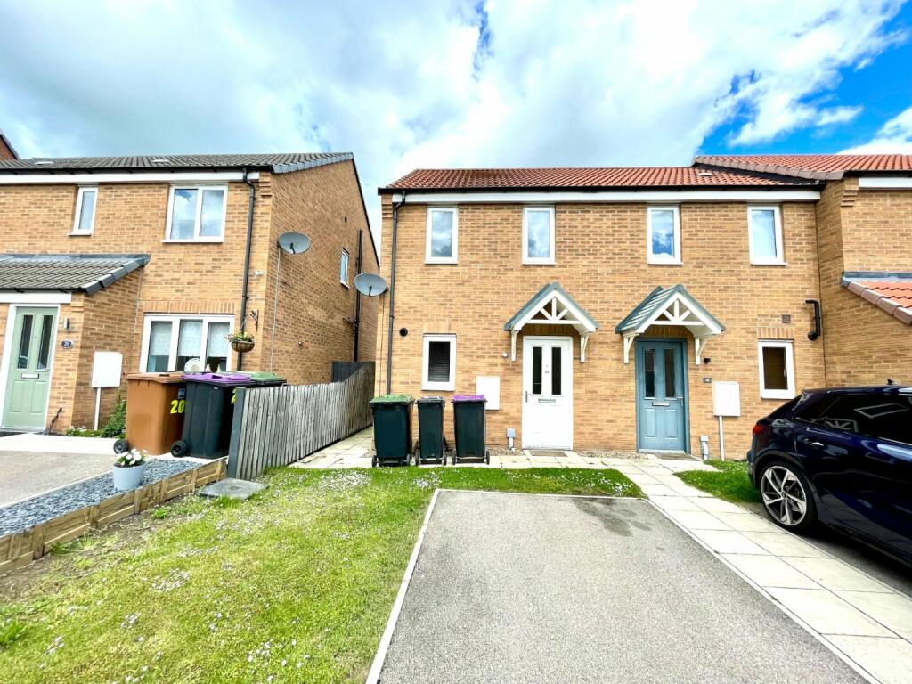2 bedroom end of terrace house for rent in Cupola Close, North Hykeham, Lincoln, Lincolnshire, LN6