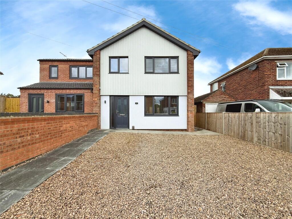 Main image of property: Beverley Grove, North Hykeham, Lincoln, Lincolnshire, LN6