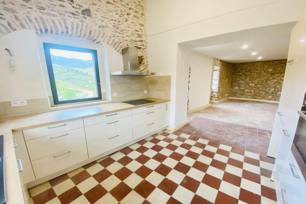 Main image of property: Banyuls-sur-Mer, Pyrénées-Orientales, Languedoc-Roussillon