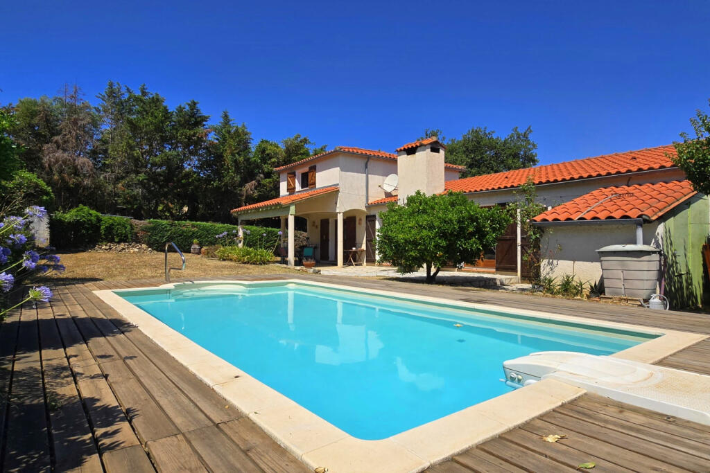Main image of property: Languedoc-Roussillon, Pyrénées-Orientales, Laroque-des-Albères