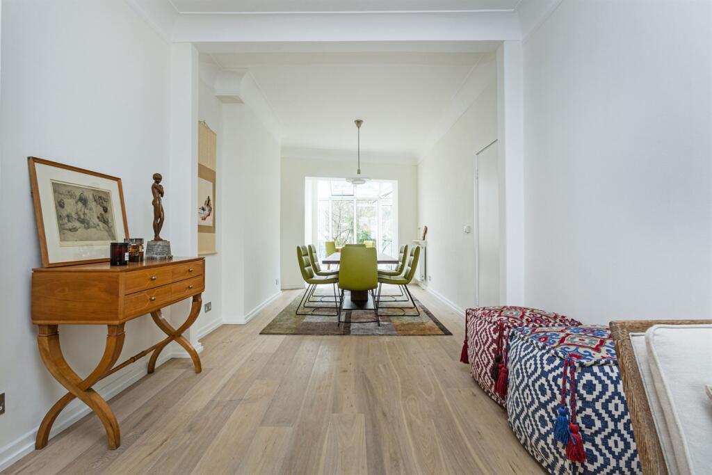 Main image of property: Redcliffe Road, Chelsea SW10
