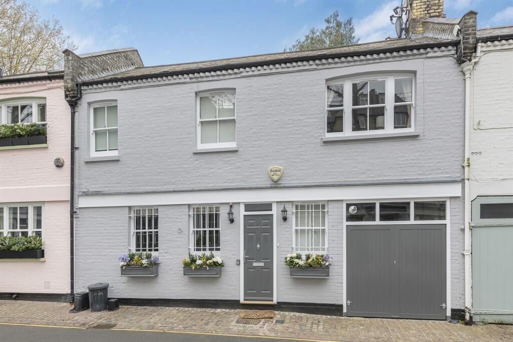 Main image of property: Elm Park Lane, Chelsea SW3
