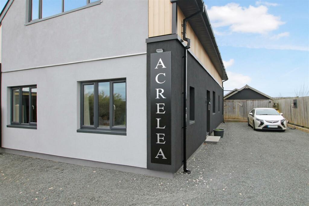 4 bedroom detached house for sale in Digby Road, Rowston, Lincoln, LN4