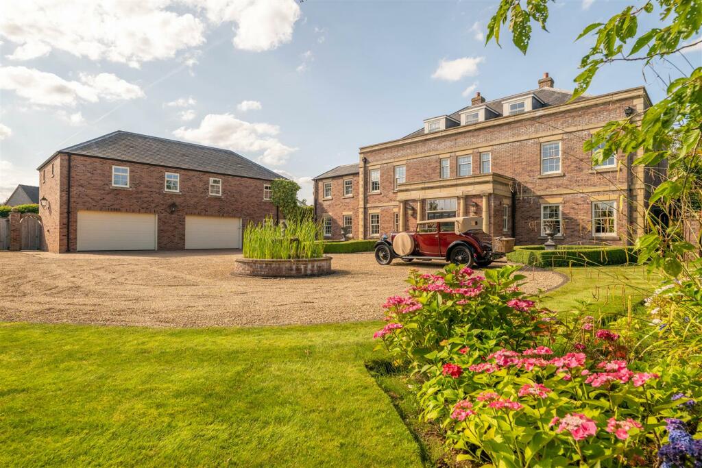 Main image of property: The Fairways, Torksey, Lincoln