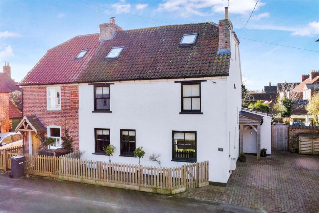 Main image of property: Chapel Street, Bottesford