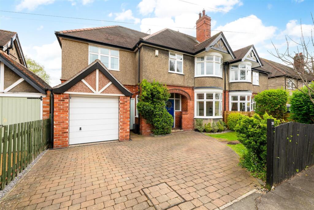 Main image of property: Curle Avenue, Lincoln