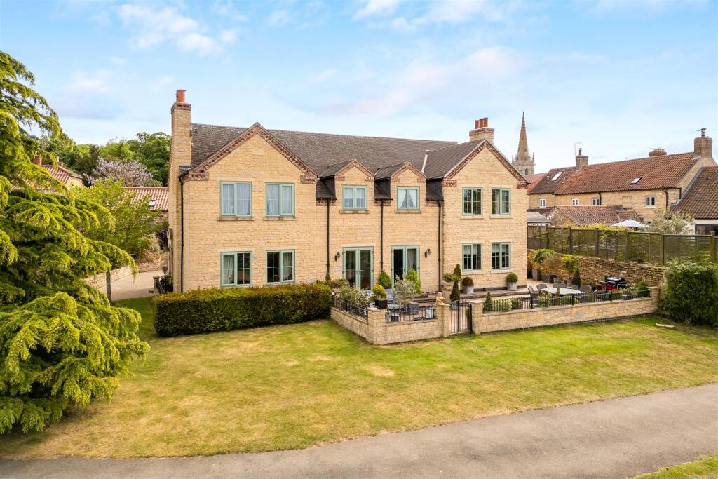 Main image of property: Far Lane, Coleby