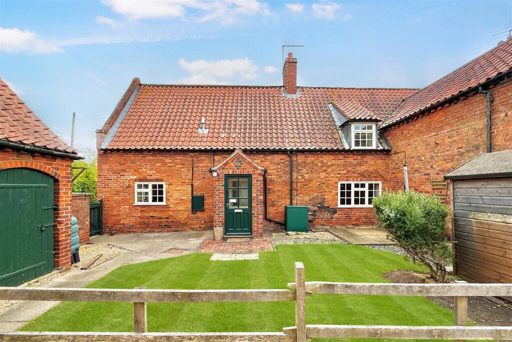 Main image of property: Royal Oak Lane, Aubourn, Lincoln