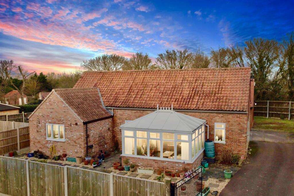Main image of property: Chapel Street, Beckingham, Lincoln
