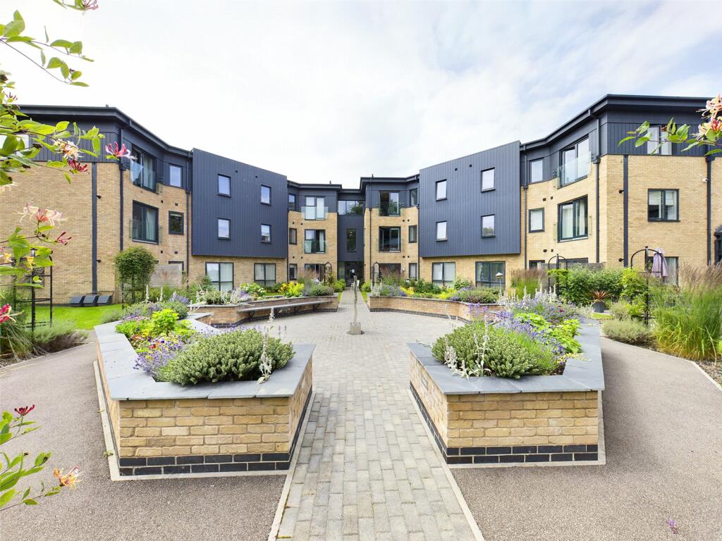 2 bedroom flat for sale in Boultham Park Road, Lincoln, LN6