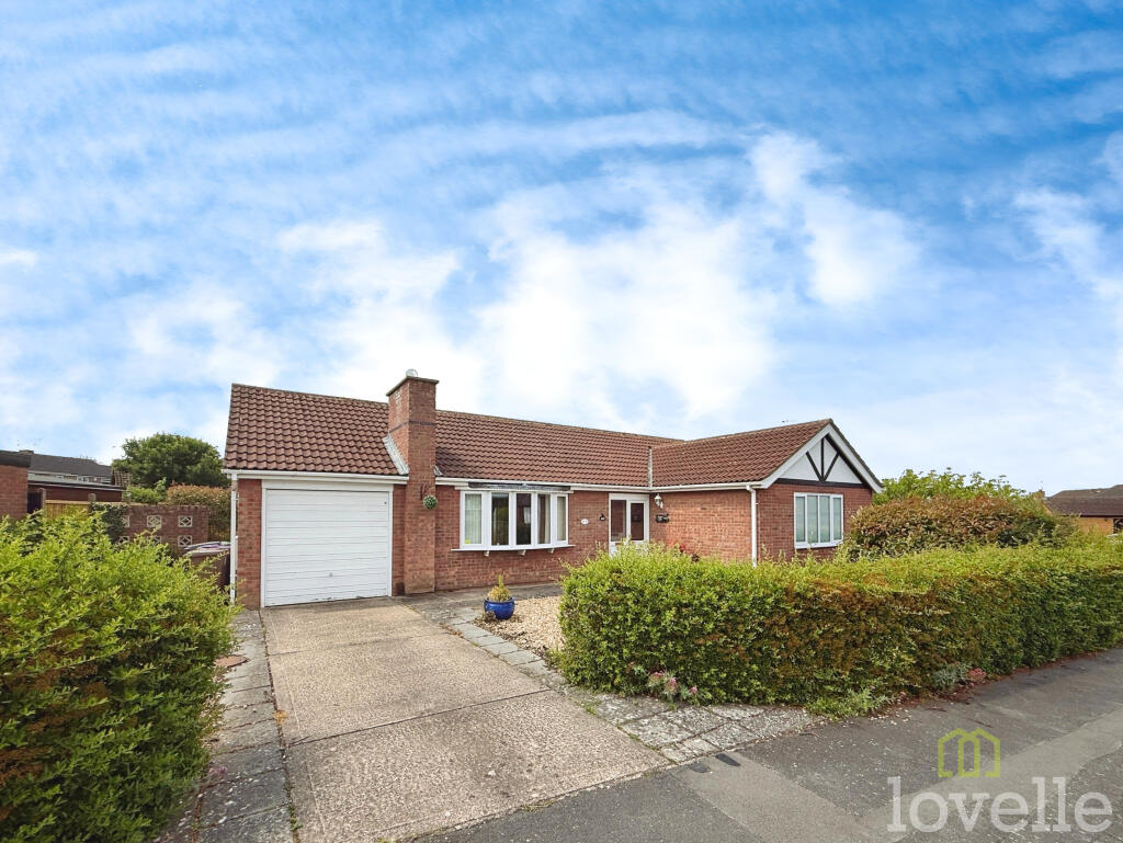 Main image of property: Elizabeth Avenue, North Hykeham, LN6