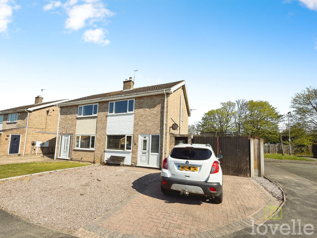 Main image of property: Garrick Close, Lincoln, LN5