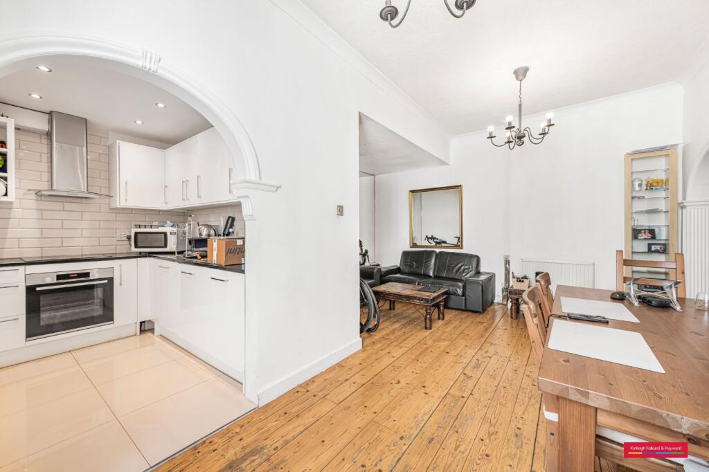 Main image of property: Park Road, London, NW1