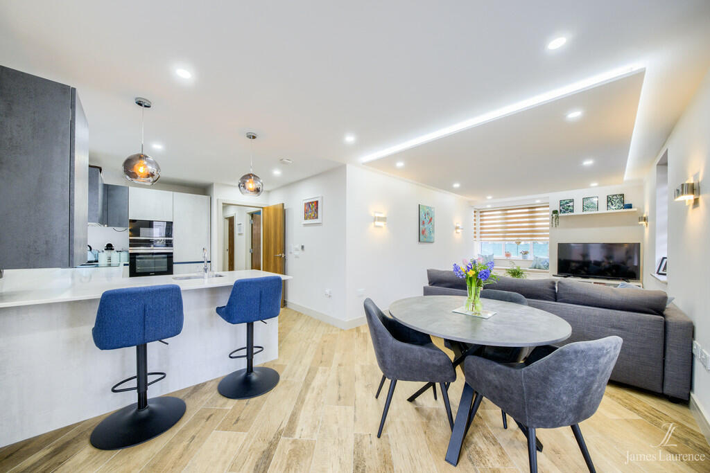 2 bedroom apartment for sale in The Willows, 110 Edgbaston Road ...