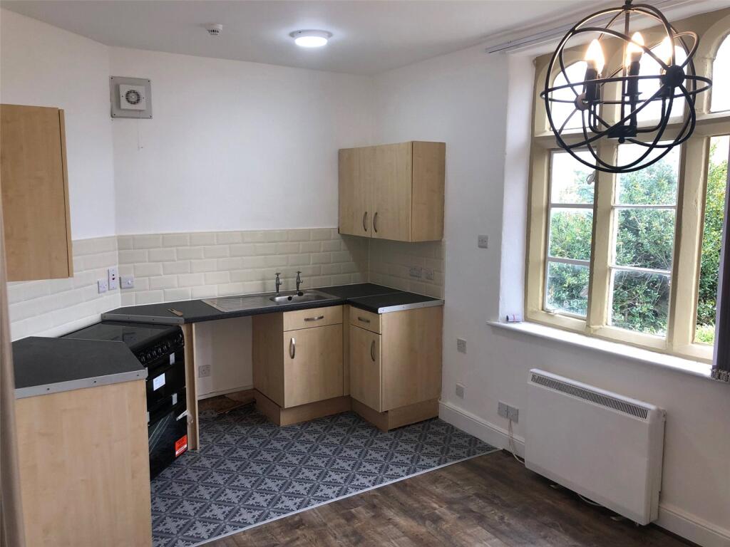 Main image of property: High St, Tewkesbury, GL20