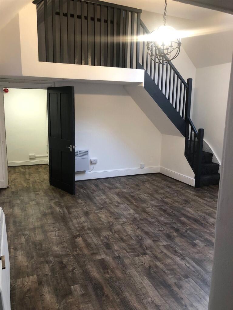 Main image of property: High St, Tewkesbury, GL20