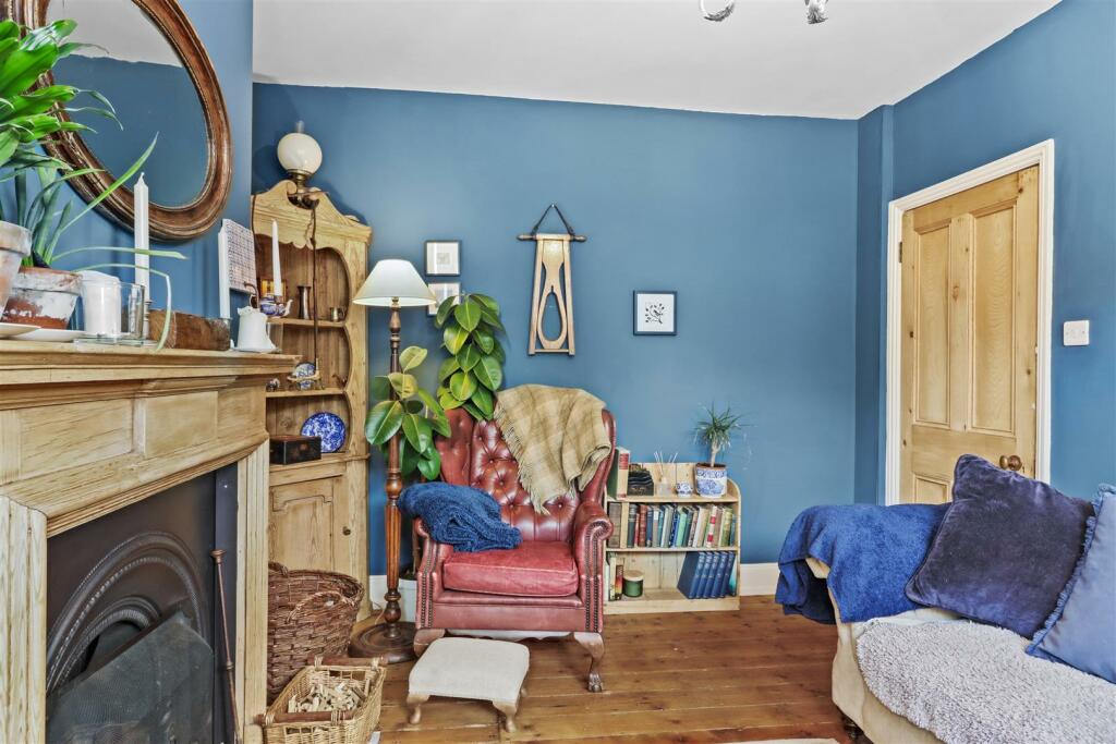 Additional property image - Windsor Road, Hailsham