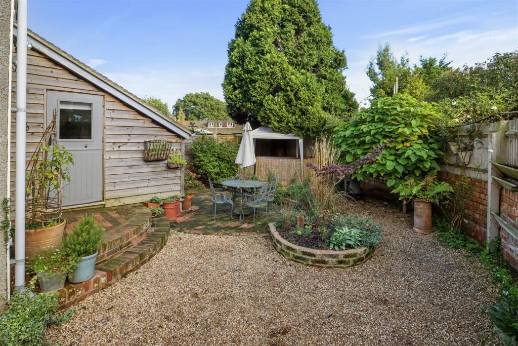 Additional property image - Windsor Road, Hailsham