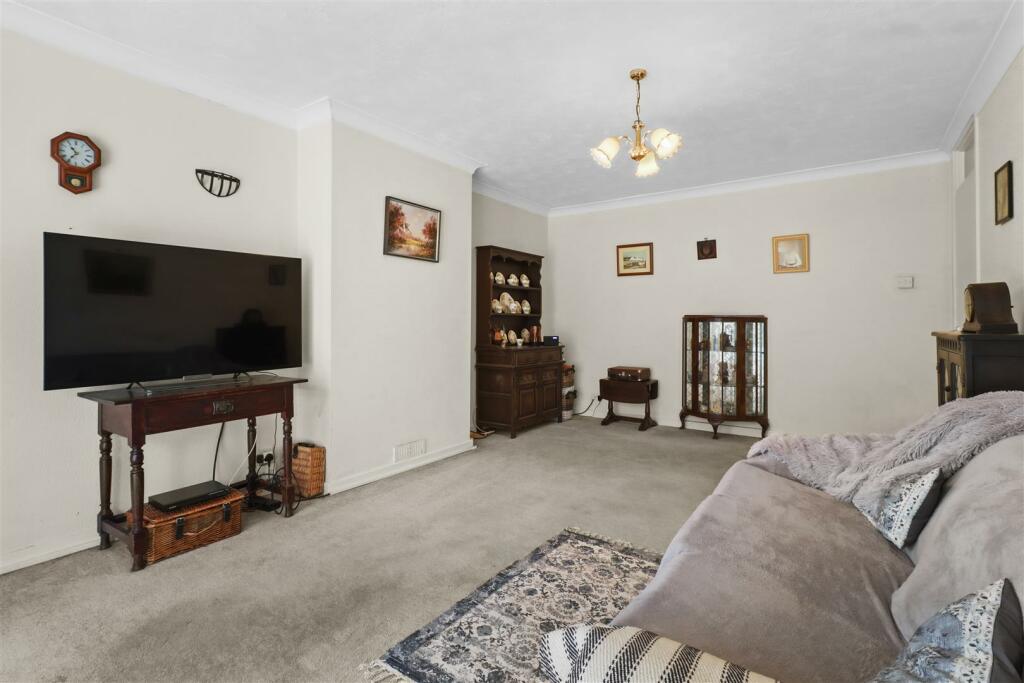 Additional property image - Glynleigh Drive, Polegate