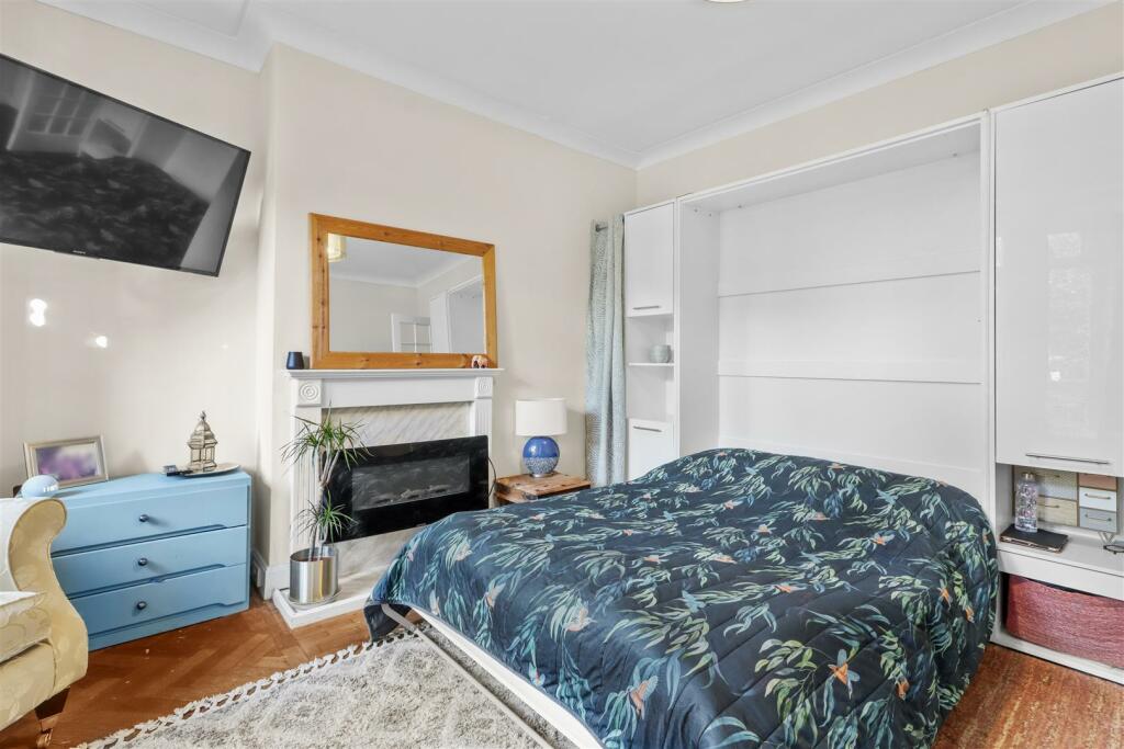 Additional property image - Dolphin House, 20 Meads Street, Eastbourne
