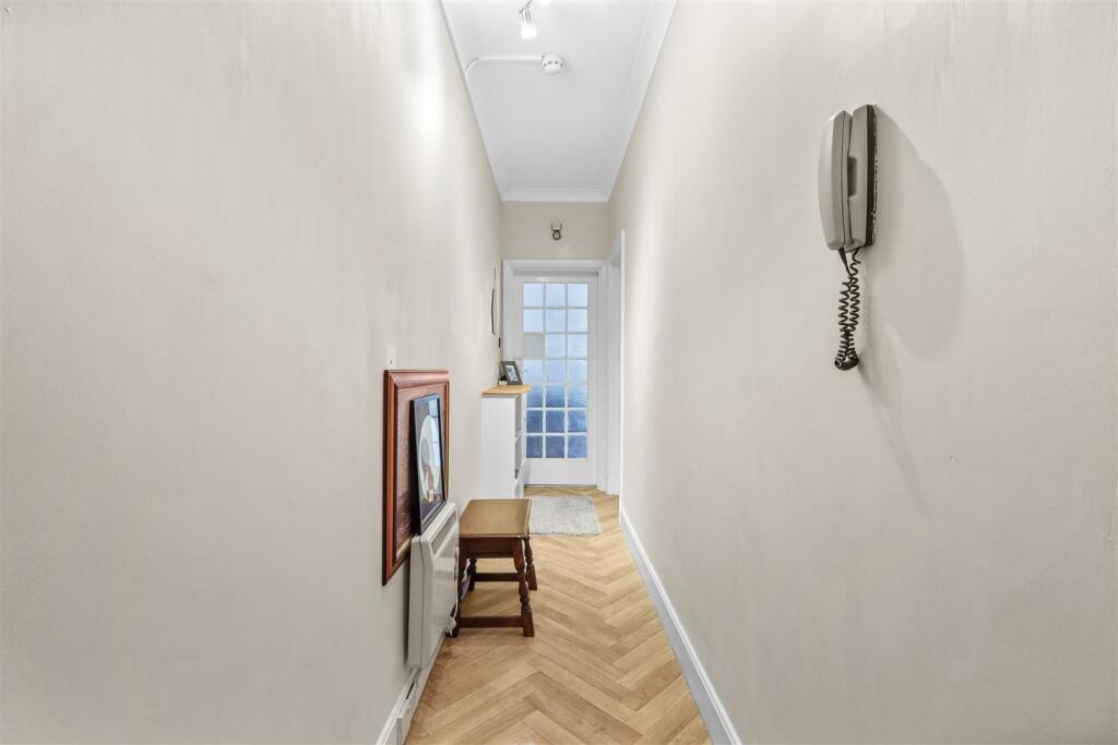 Additional property image - Dolphin House, 20 Meads Street, Eastbourne