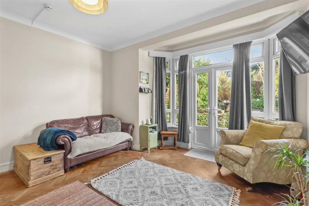 Additional property image - Dolphin House, 20 Meads Street, Eastbourne