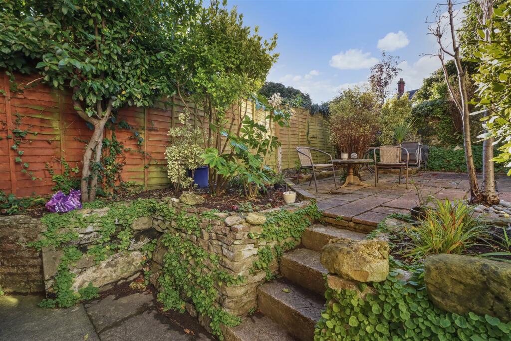 Additional property image - Dolphin House, 20 Meads Street, Eastbourne