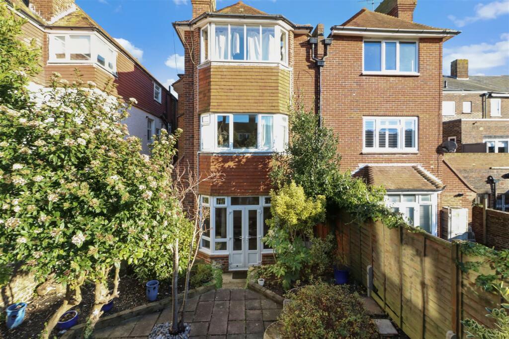 Additional property image - Dolphin House, 20 Meads Street, Eastbourne
