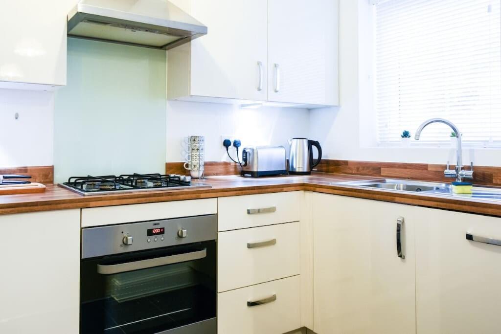 Additional property image - Peregrine Way, Warwick, Warwickshire, CV34