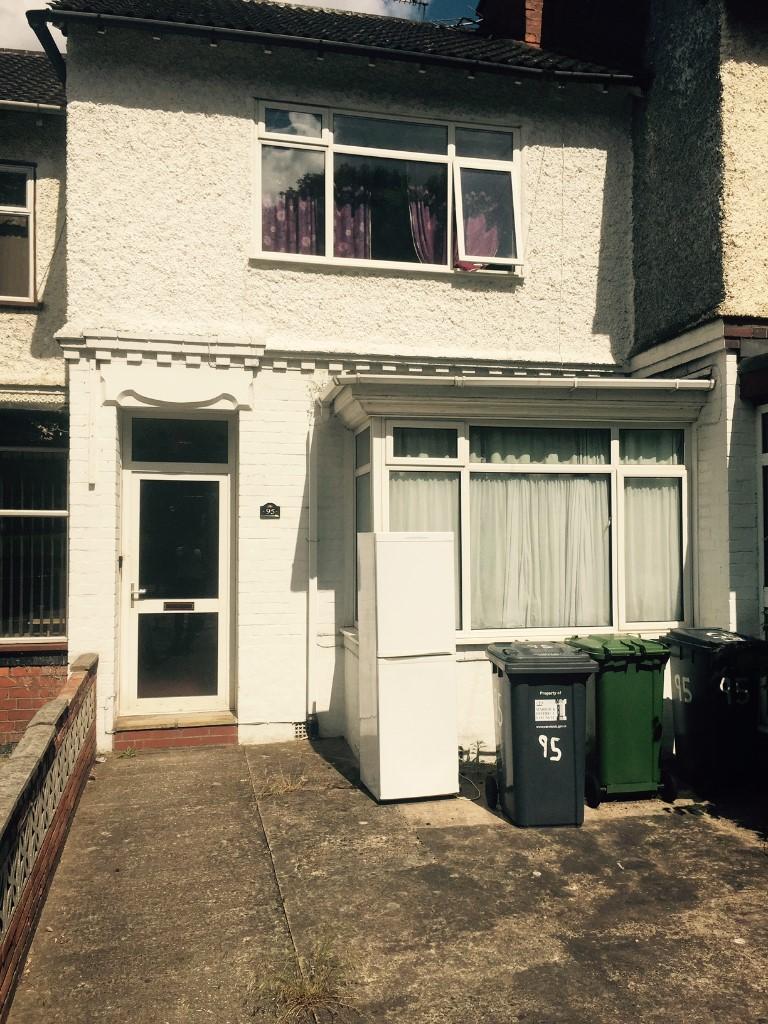 Main image of property: Tachbrook Road, Leamington Spa, Warwickshire, CV31