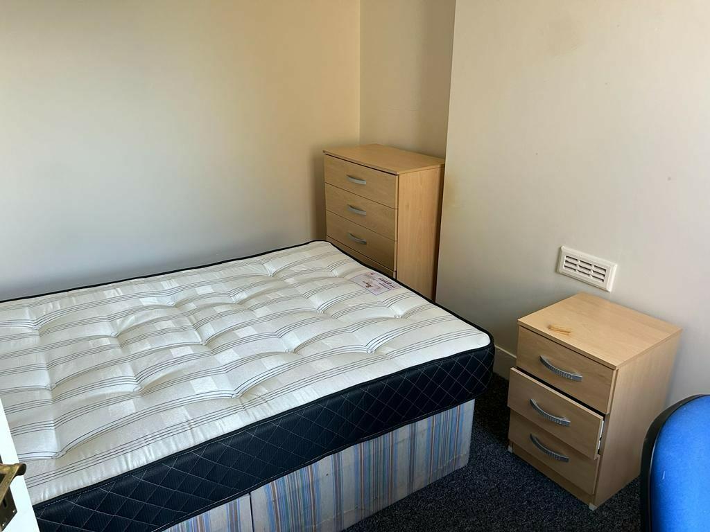 Additional property image - Clapham Terrace, Leamington Spa, Warwickshire, CV31