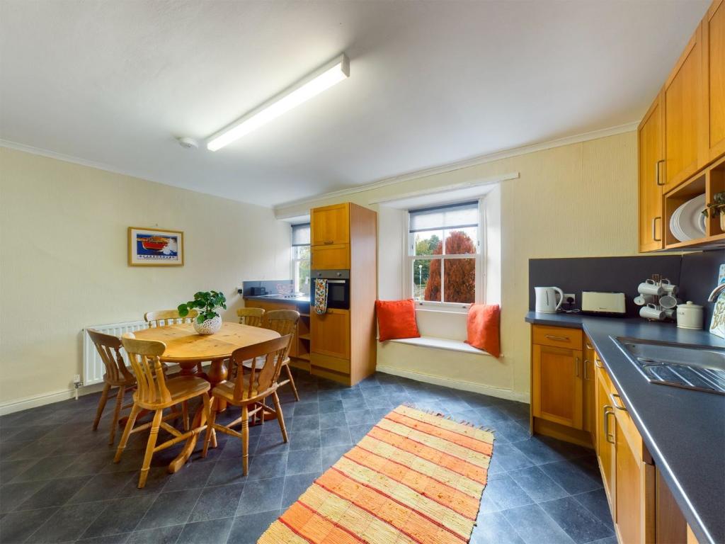 Commercial property for sale in High Street, BromptonBySawdon