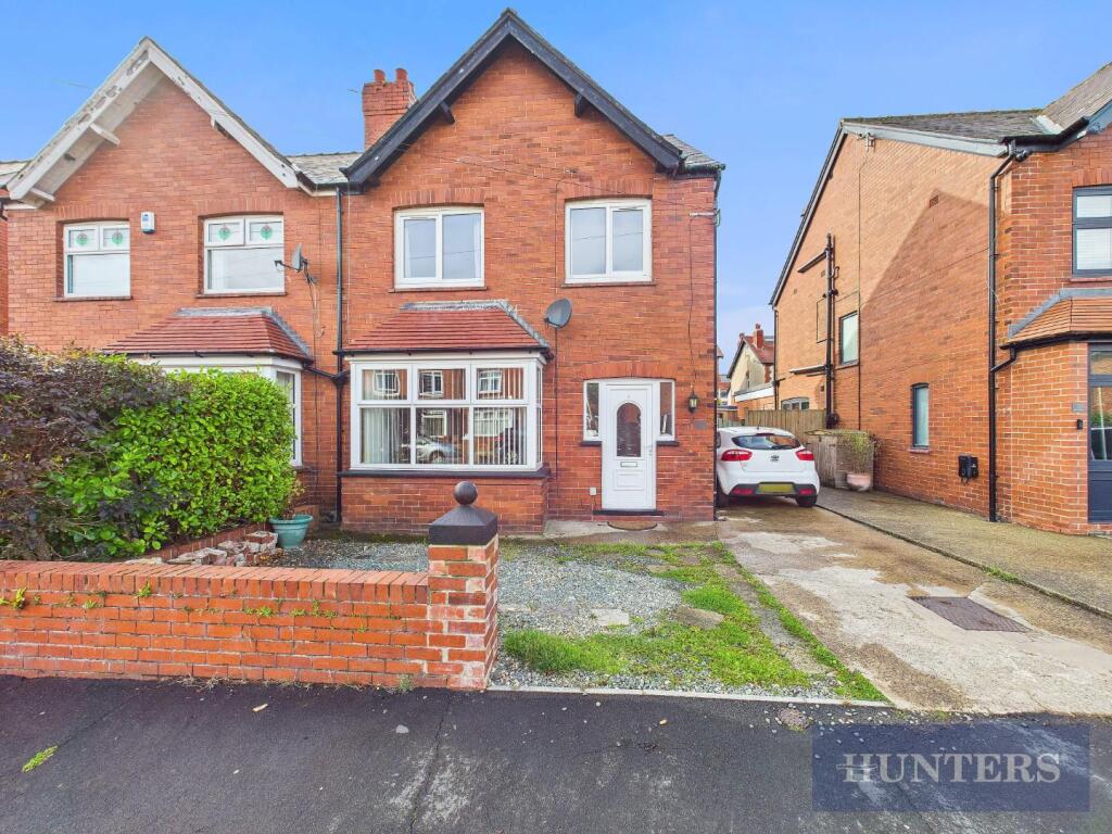 Main image of property: Peasholm Gardens, Scarborough