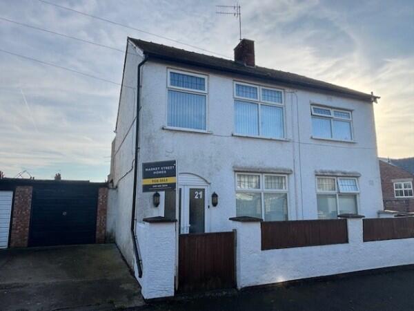 Main image of property: 19 BACK SEA VIEW, HOYLAKE