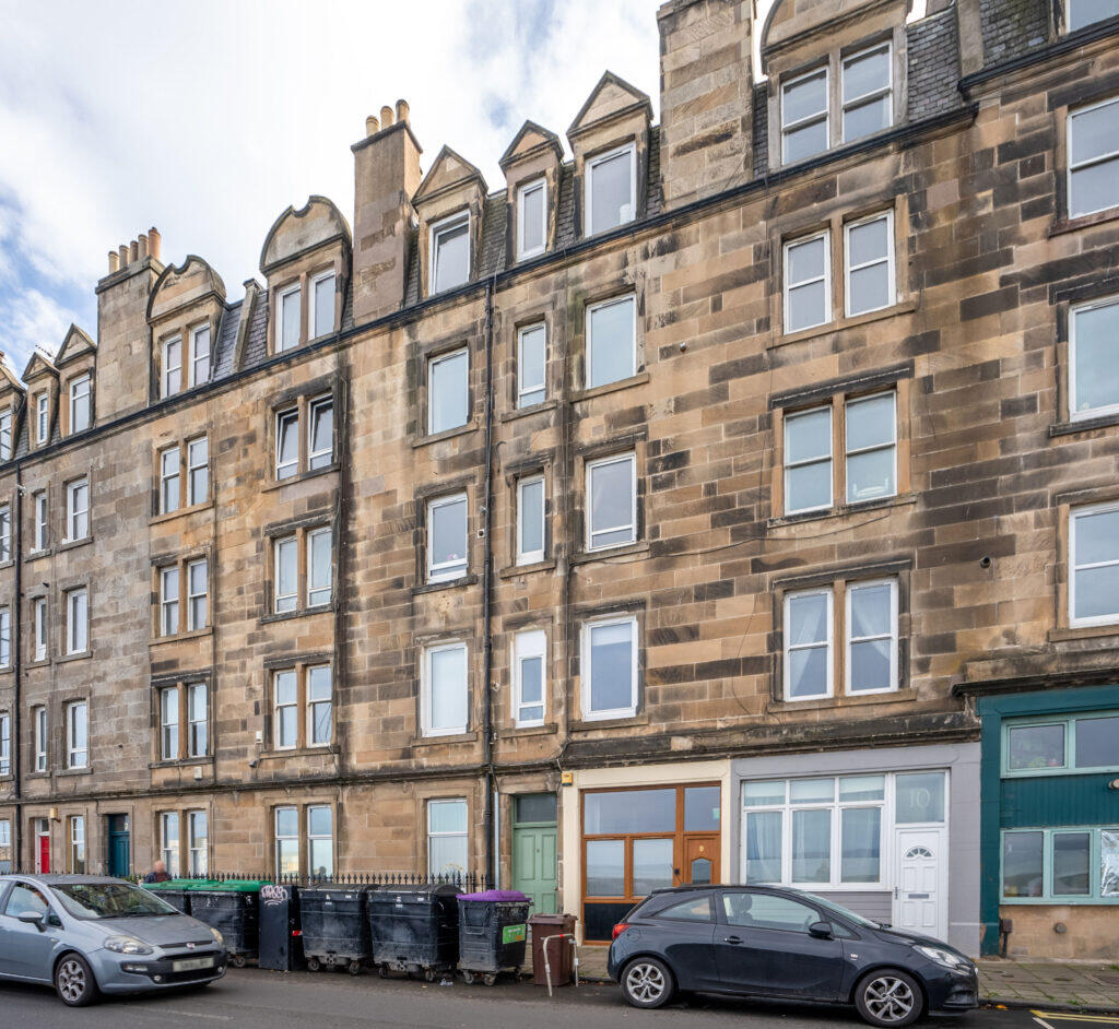 Main image of property: 8/9 Starbank Road, Newhaven, EH5 3BW