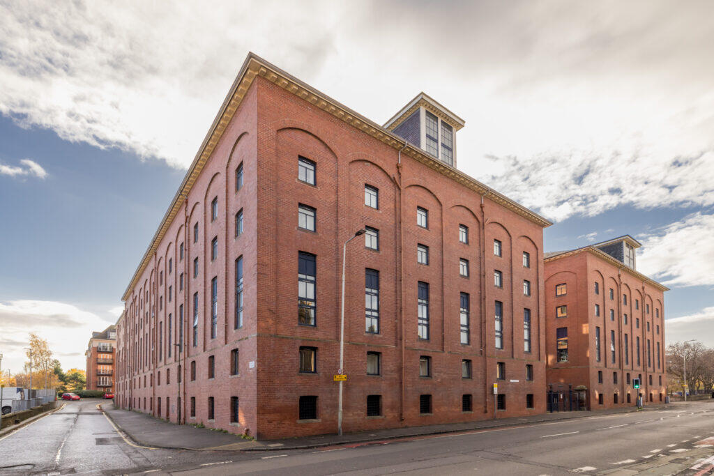 Main image of property: 159/8 The Maltings, Slateford Road, EH14 1PB
