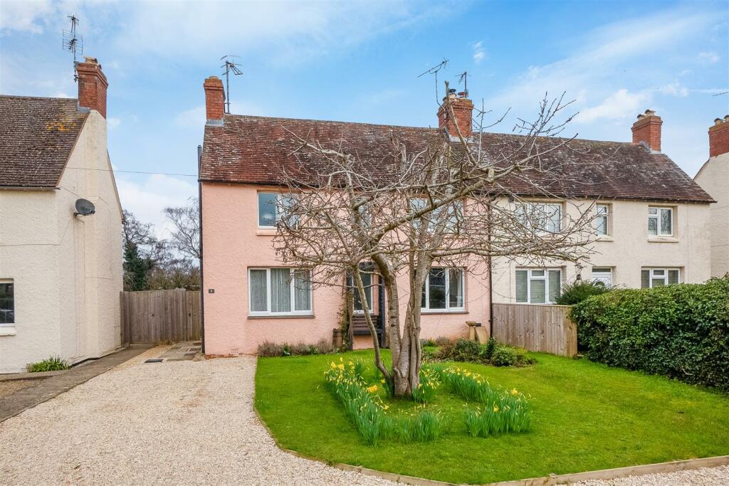 3 bedroom semidetached house for sale in Catbrook, Chipping Campden, GL55
