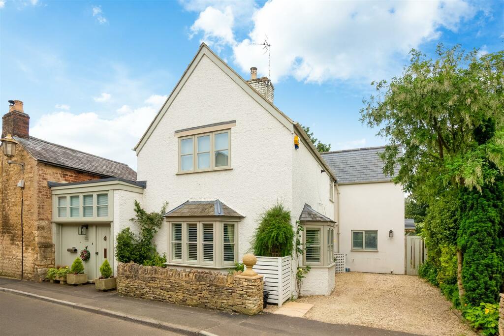 Main image of property: Park Road, Chipping Campden